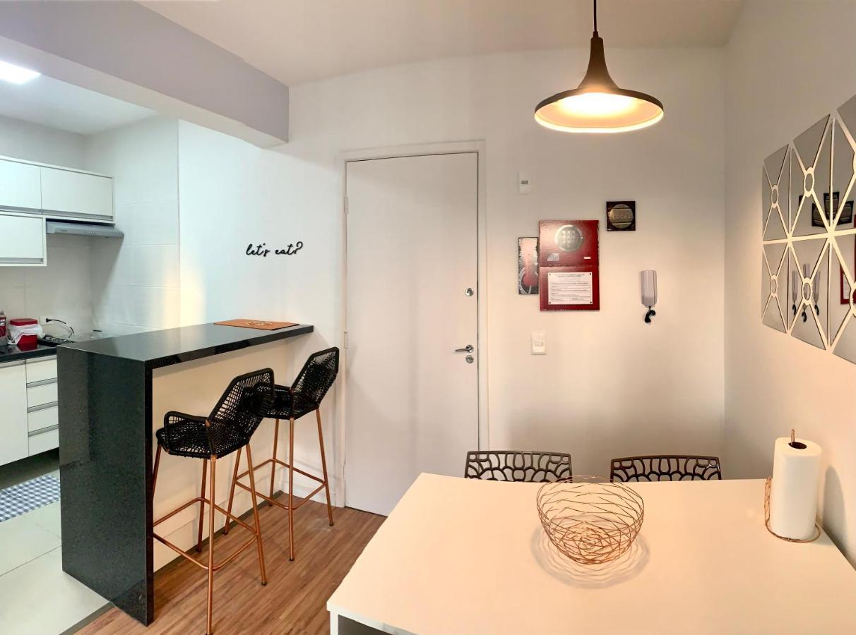 707- Apartamento Encantador, Amplo E Decorado, Quarto, Sala, Cozinha, Mobiliario Moderno, Cozinha Completa Com Utensilios , Excelente Vista Da Cidade E Localizacao Privelegiada No Bairro Bigorrilho Curitiba Ngoại thất bức ảnh